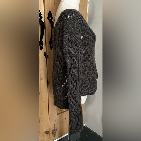FREE PEOPLE Gray "Fluff" Wool Boho Sweater Top Cozy Charcoal Cable Knit Sweater - Picture 4 of 5
